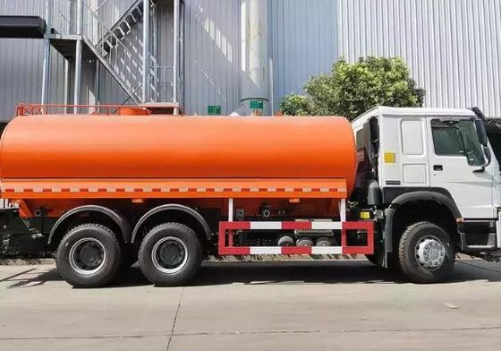 20 Cubic 2000 Gallon Water Tanker With Sprinkler 30 Ton