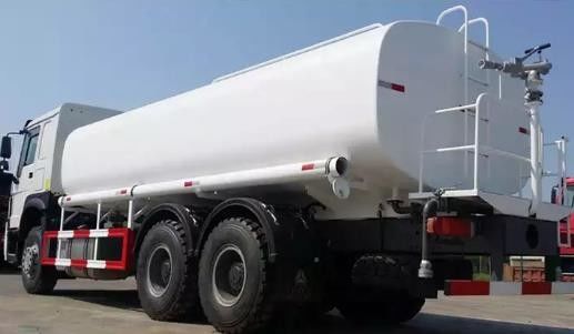 6X4 336HP Water Sprinkler Truck Tanker 2000 Gal 400L